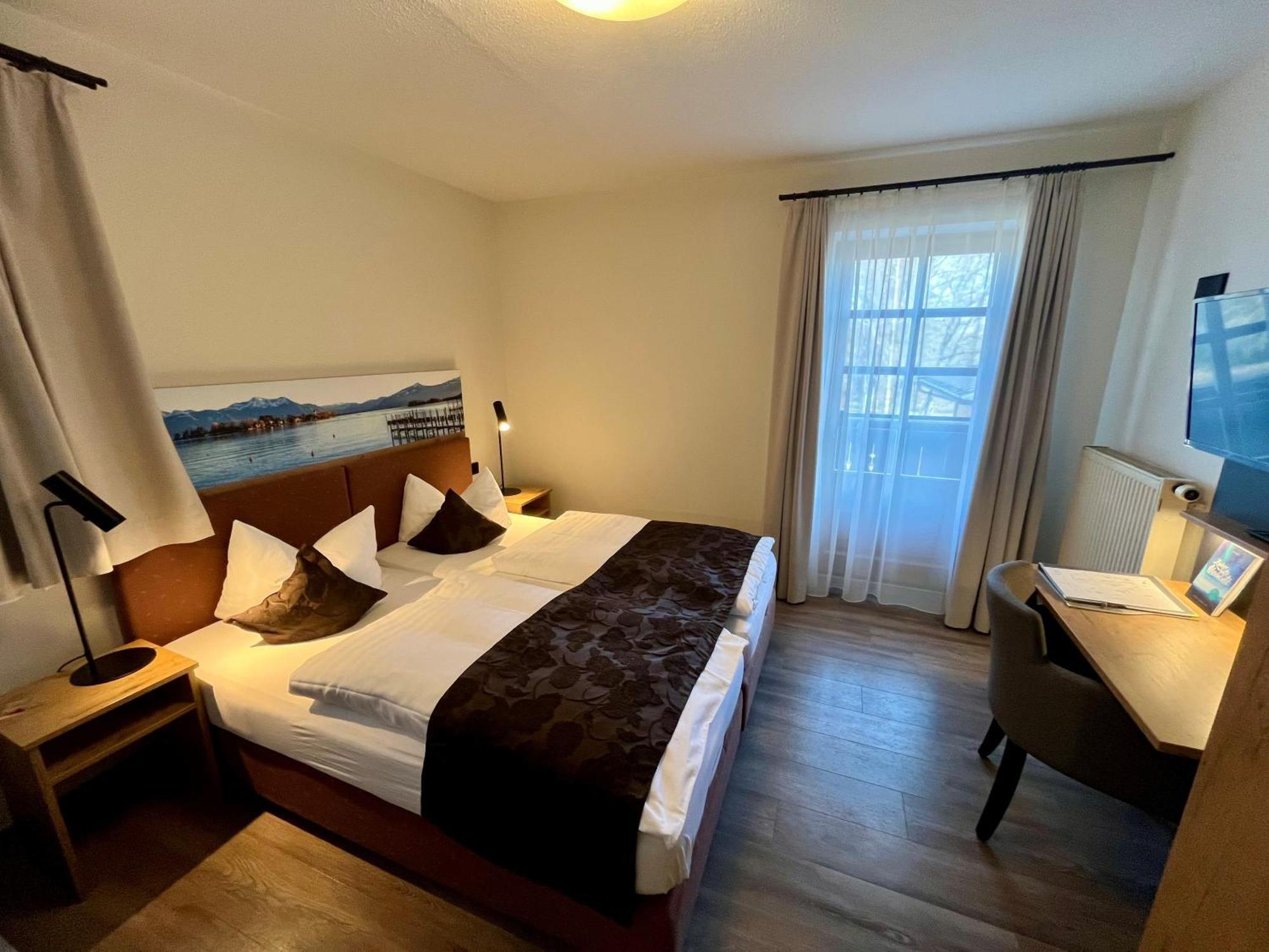 Hotel Oberwirt Obing Экстерьер фото