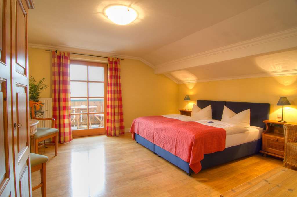 Hotel Oberwirt Obing Экстерьер фото